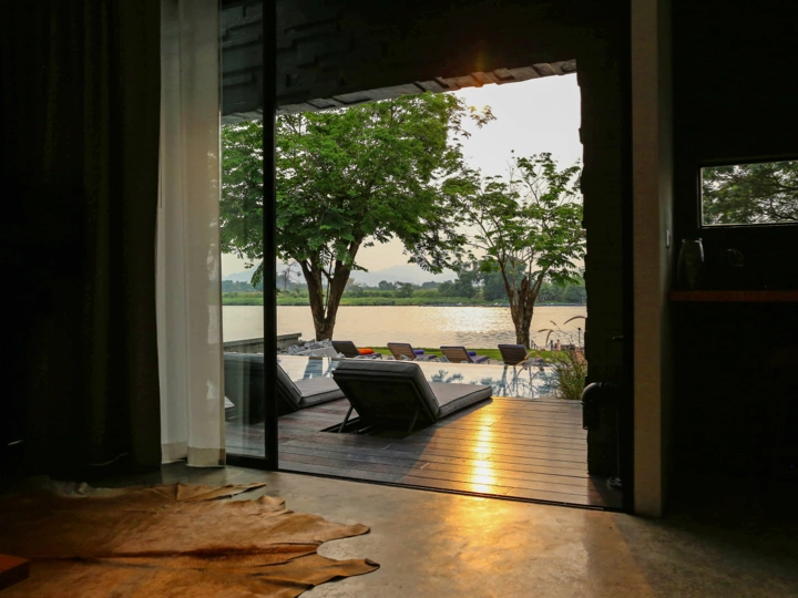 PoolXide Cabin